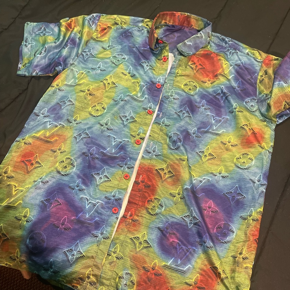 CUSTOM LOUIS VUITTON BUTTON UP